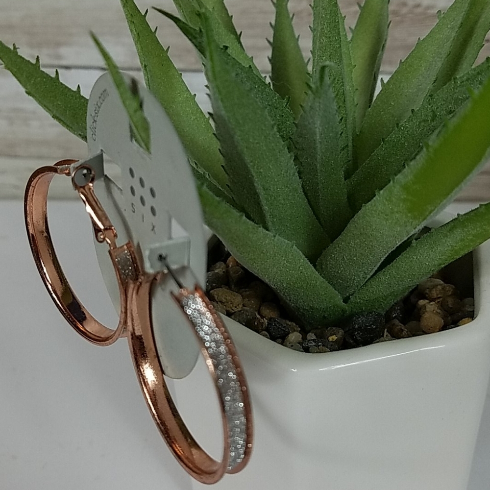 Six, Rose gold tone hoops, paves, pierced earrings - Picture 2 of 3